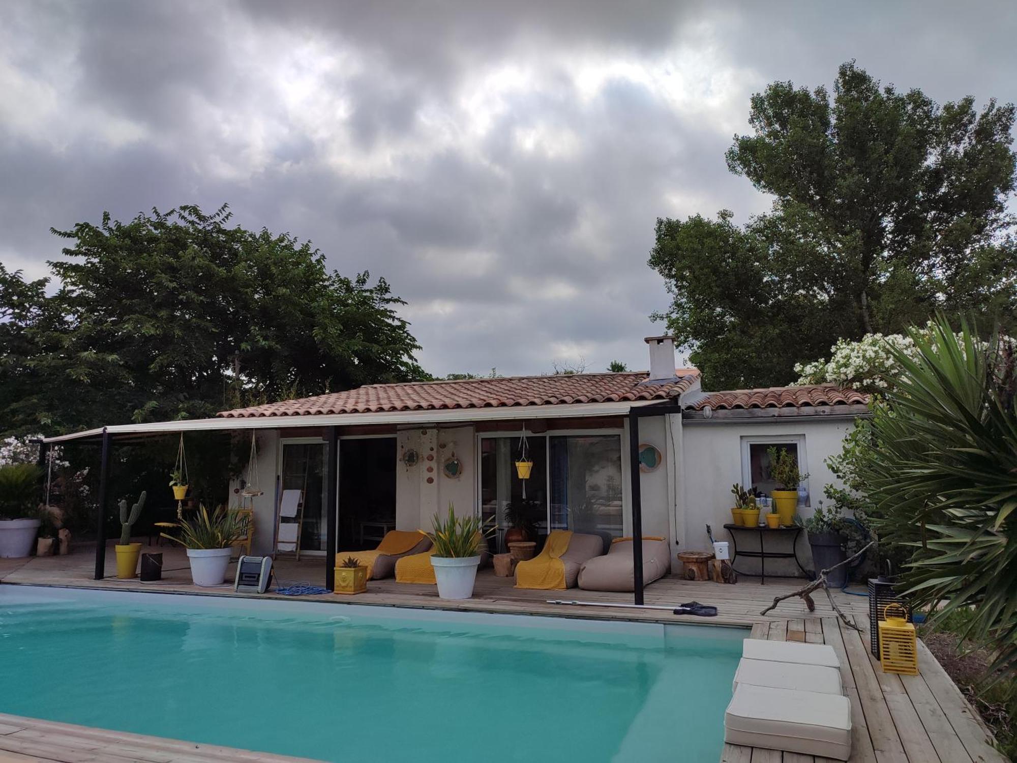 B&B La Terre Brûlée Aigues-Mortes Exterior foto
